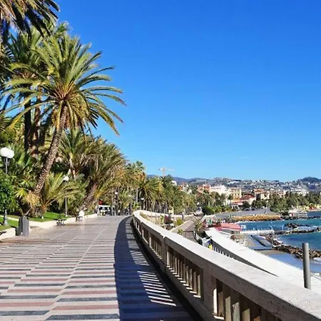 Like - Piazza Bresca Appartement San Remo