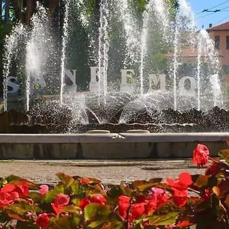 Like - Piazza Bresca San Remo